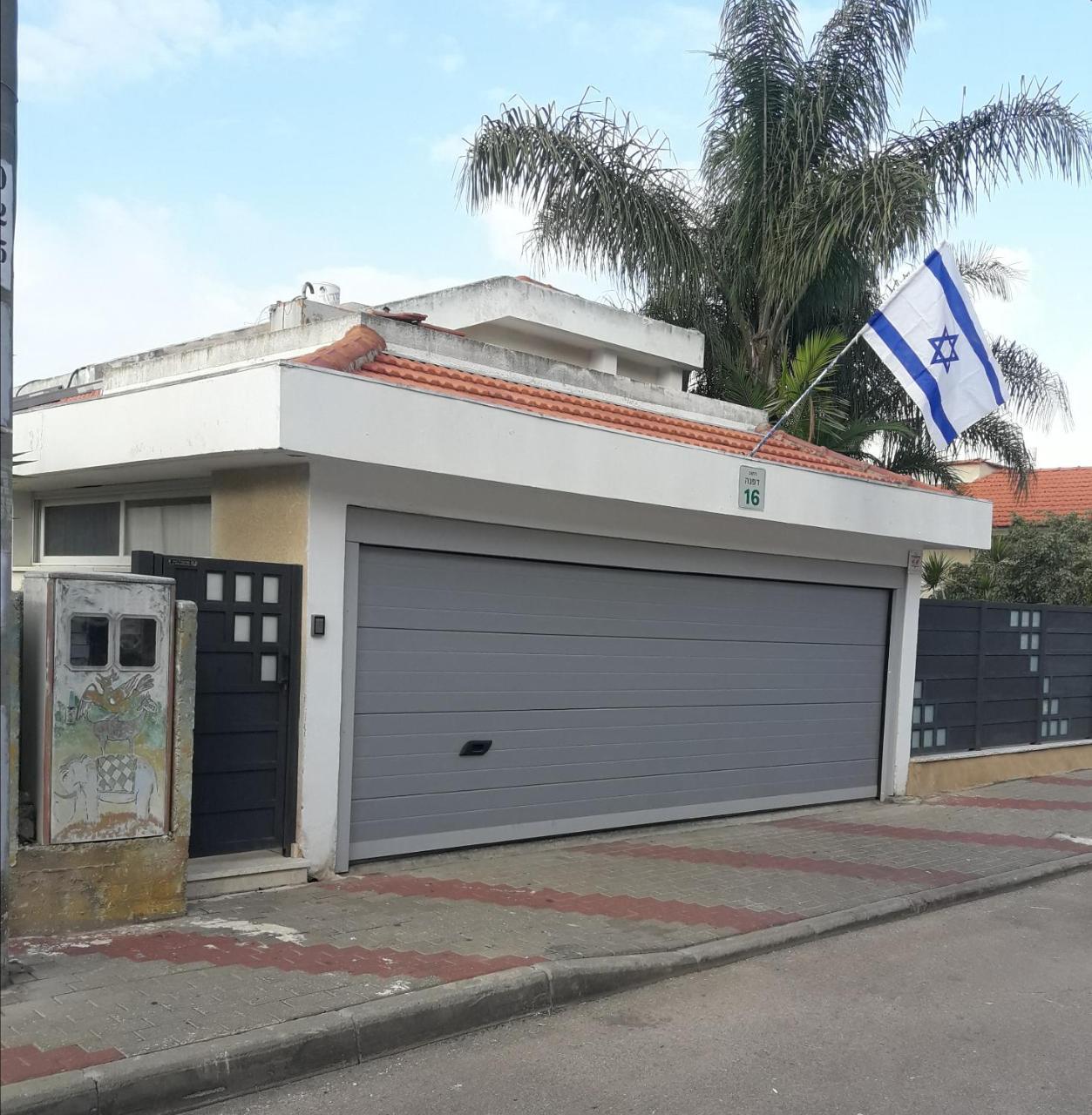 Yaakov'S Apartment Migdal Ha'Emeq Eksteriør bilde